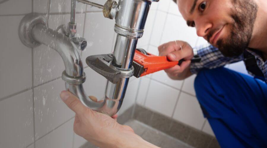 Professional bathroom faucet installation in Tustin, CA